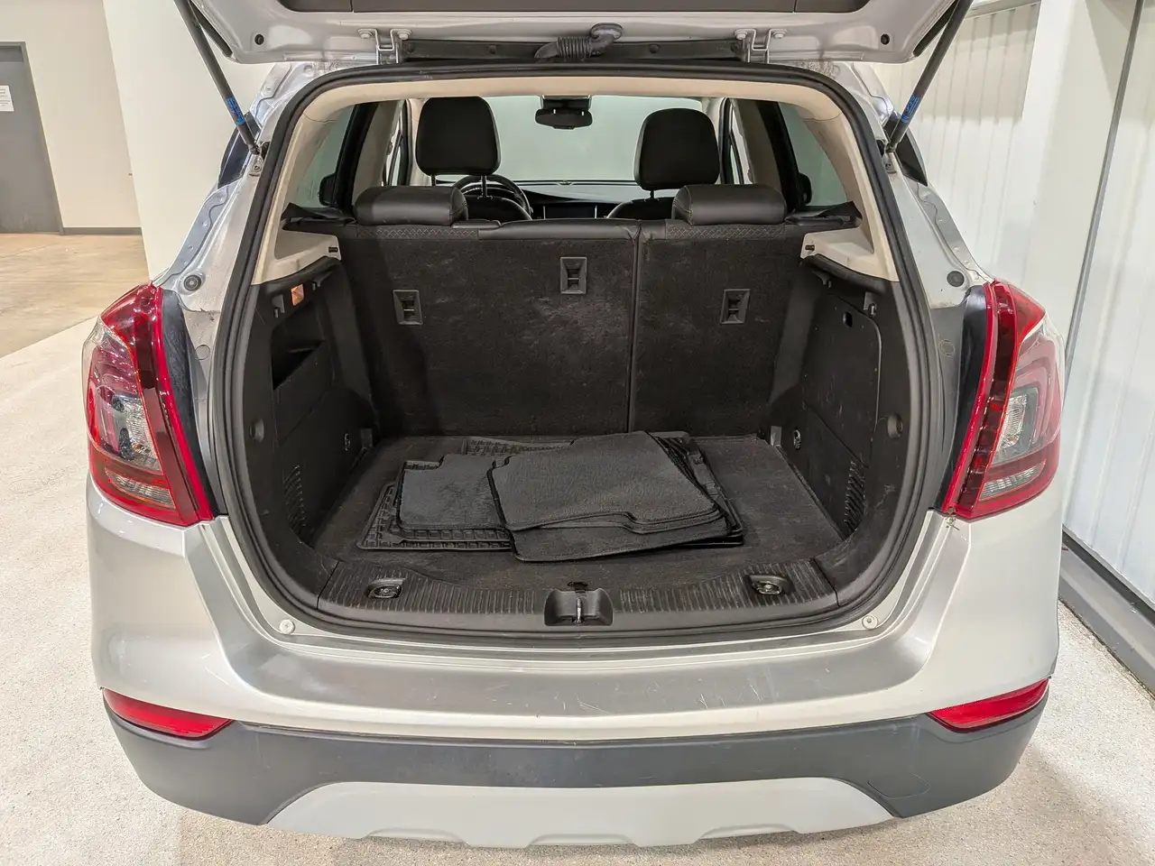 Buick Encore снимка Buick Encore