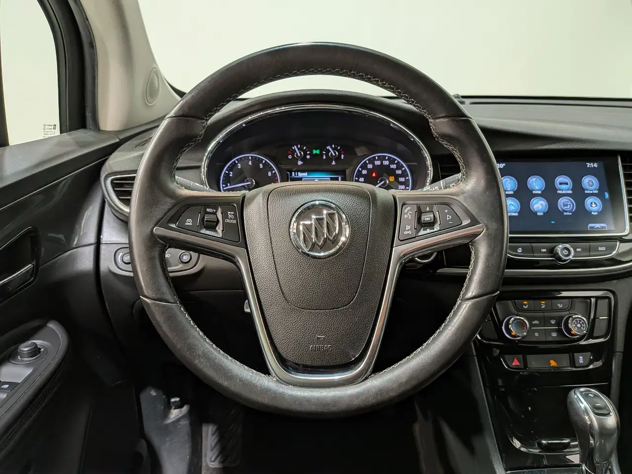 Buick Encore снимка Buick Encore