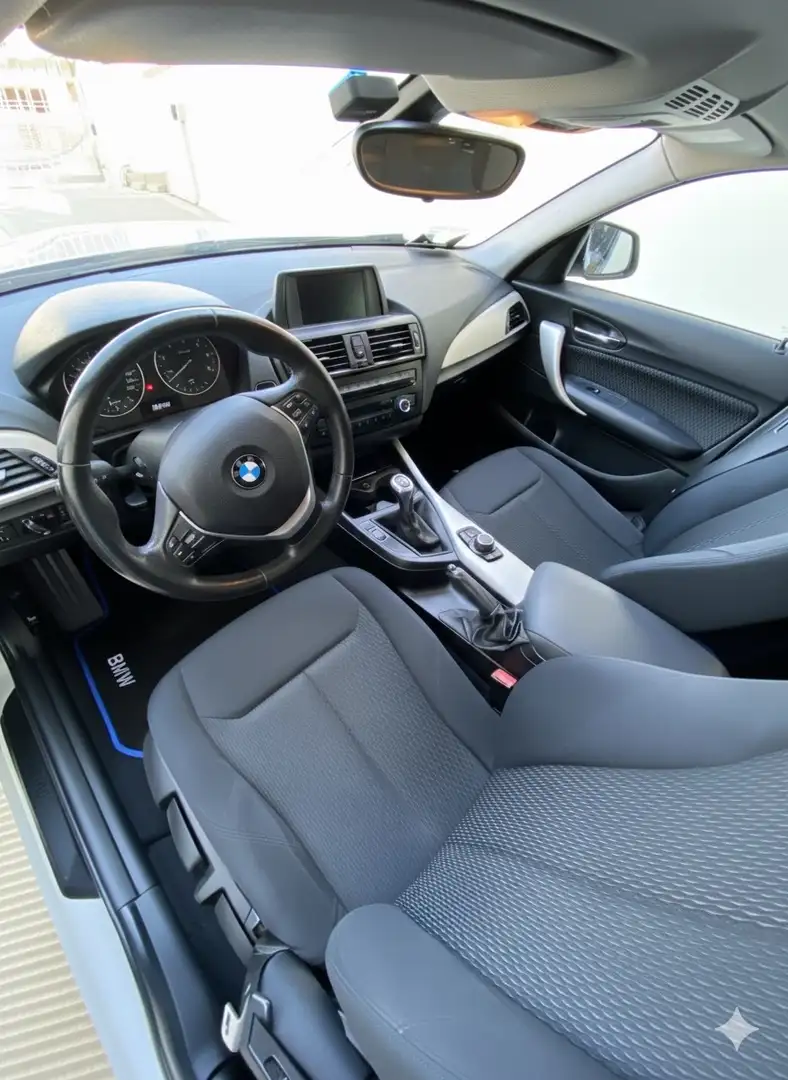 BMW 116 116d 5p eff.dynamics Unique Bianco - 2