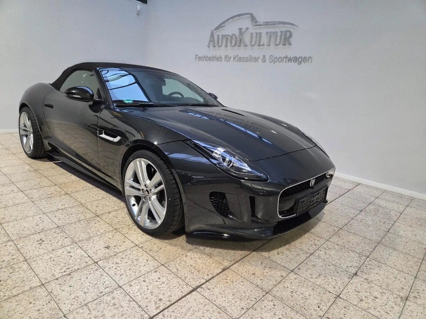 Jaguar F-Type F-TYPE RWD Cabriolet V8 S Meridian 380W TOPZUST. Gris - 2