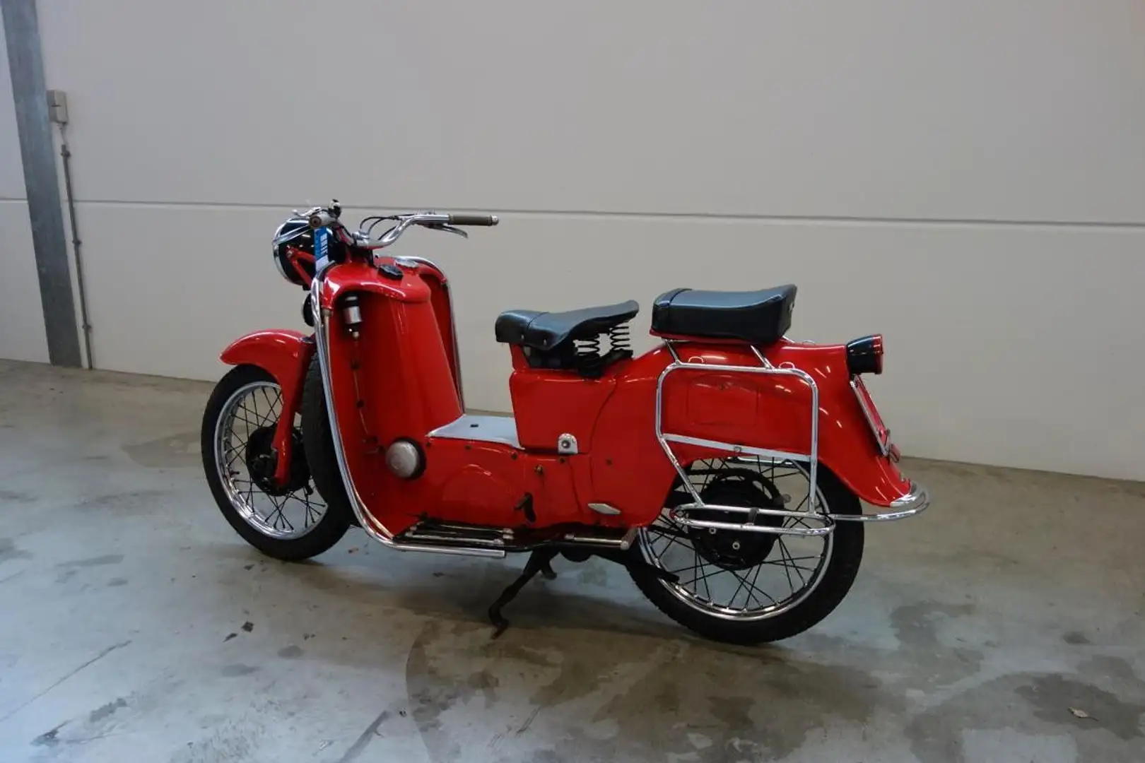 Moto Guzzi Motoroller - 2