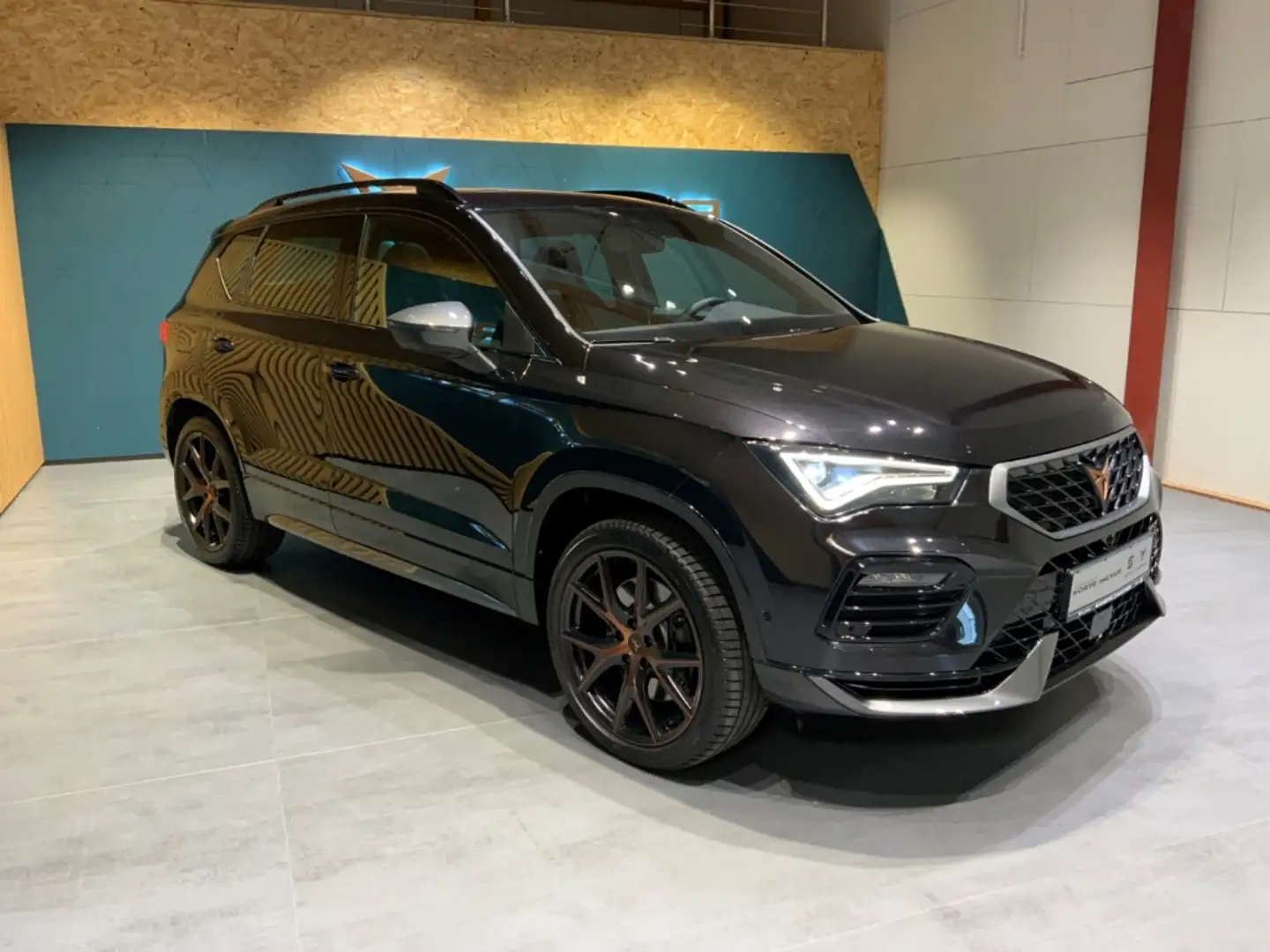 CUPRA Ateca 2.0TSI DSG 4Drive+LED+Beats +AHK+DAB Schwarz - 2