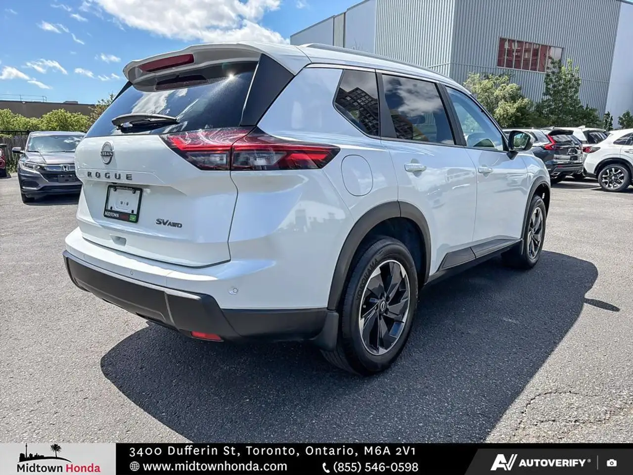 Nissan Rogue снимка Nissan Rogue