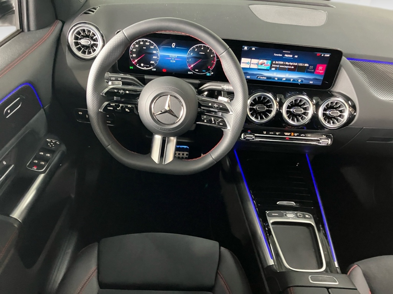 Mercedes-Benz GLA 200 EDITION AMG-Line+AHK+DISTR+KEYLESS+360°K — photo 8