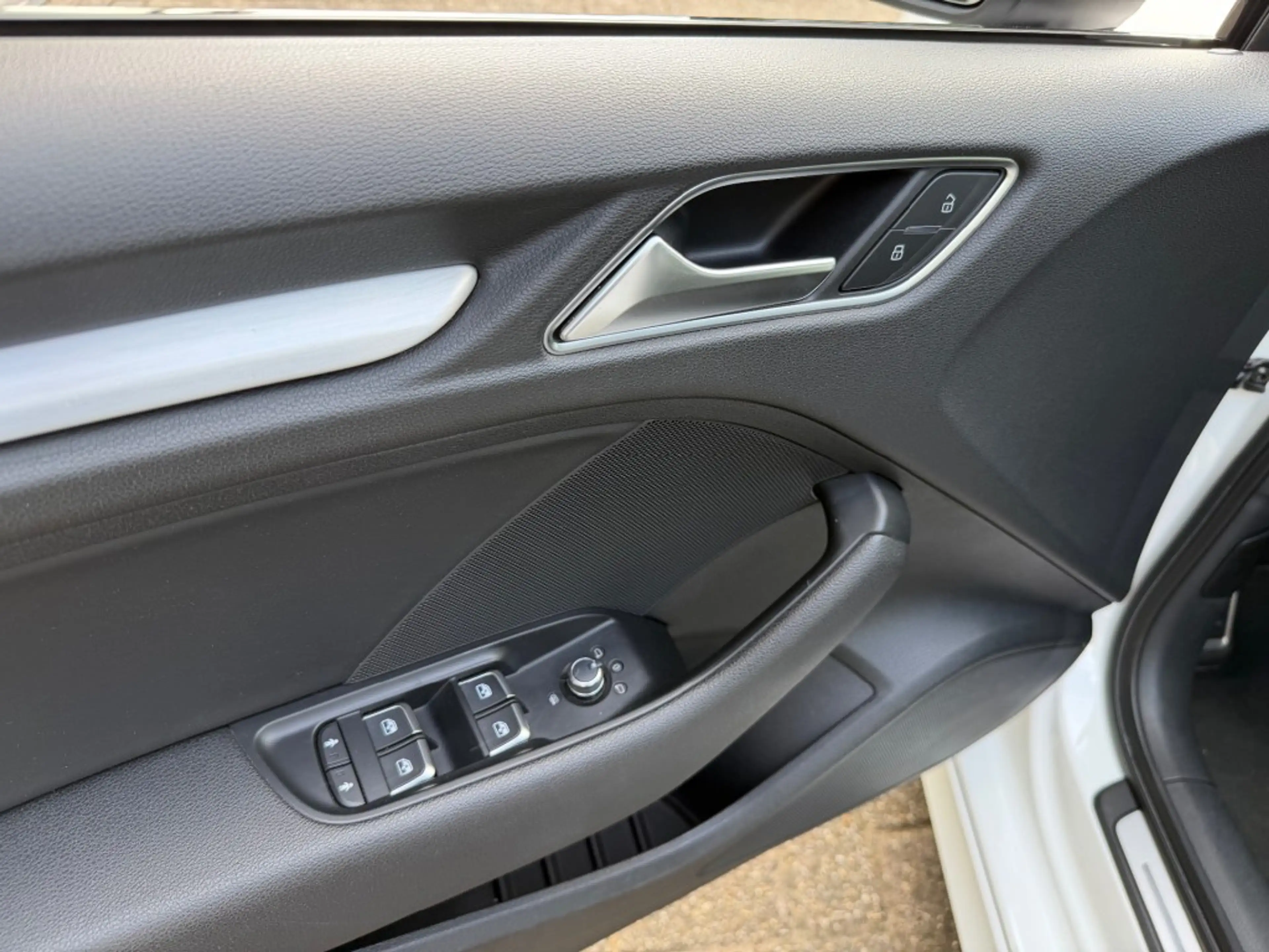 Audi A3 1.5 TFSI COD SP.SL.E LIMO/SEDAN — photo 24
