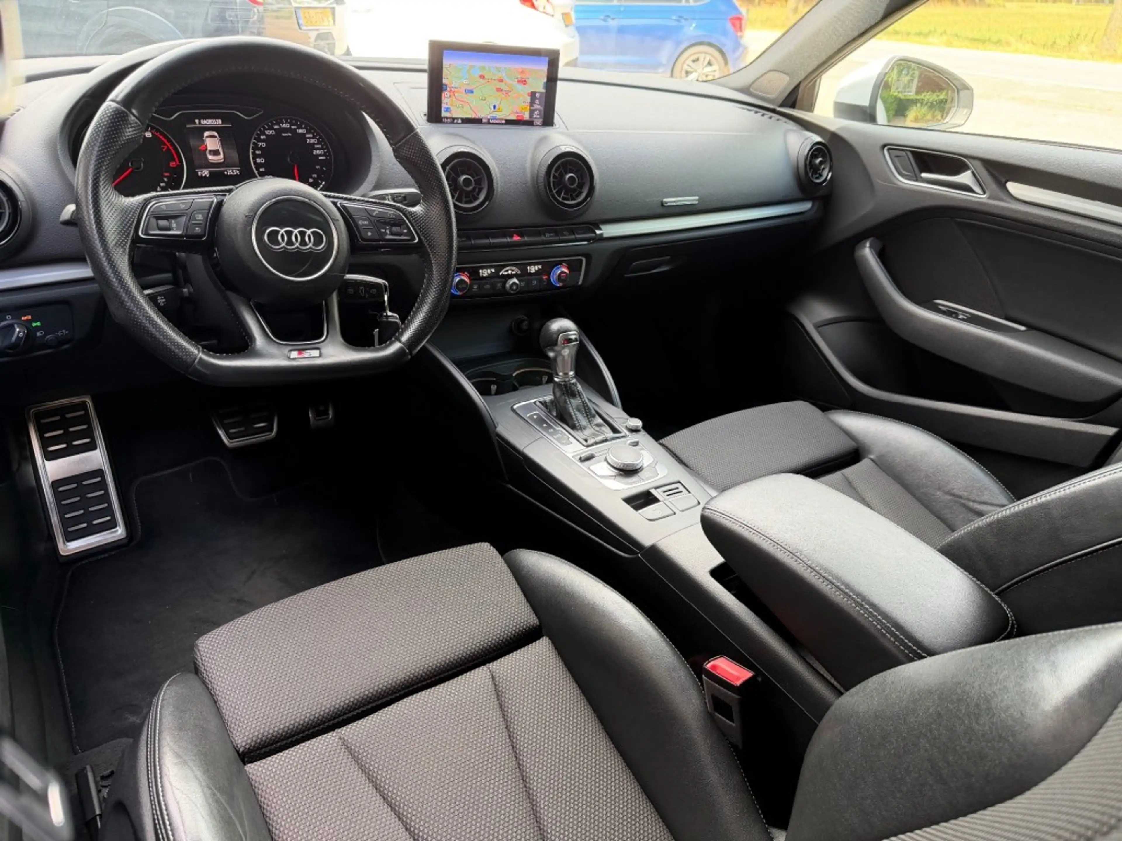 Audi A3 1.5 TFSI COD SP.SL.E LIMO/SEDAN — photo 15