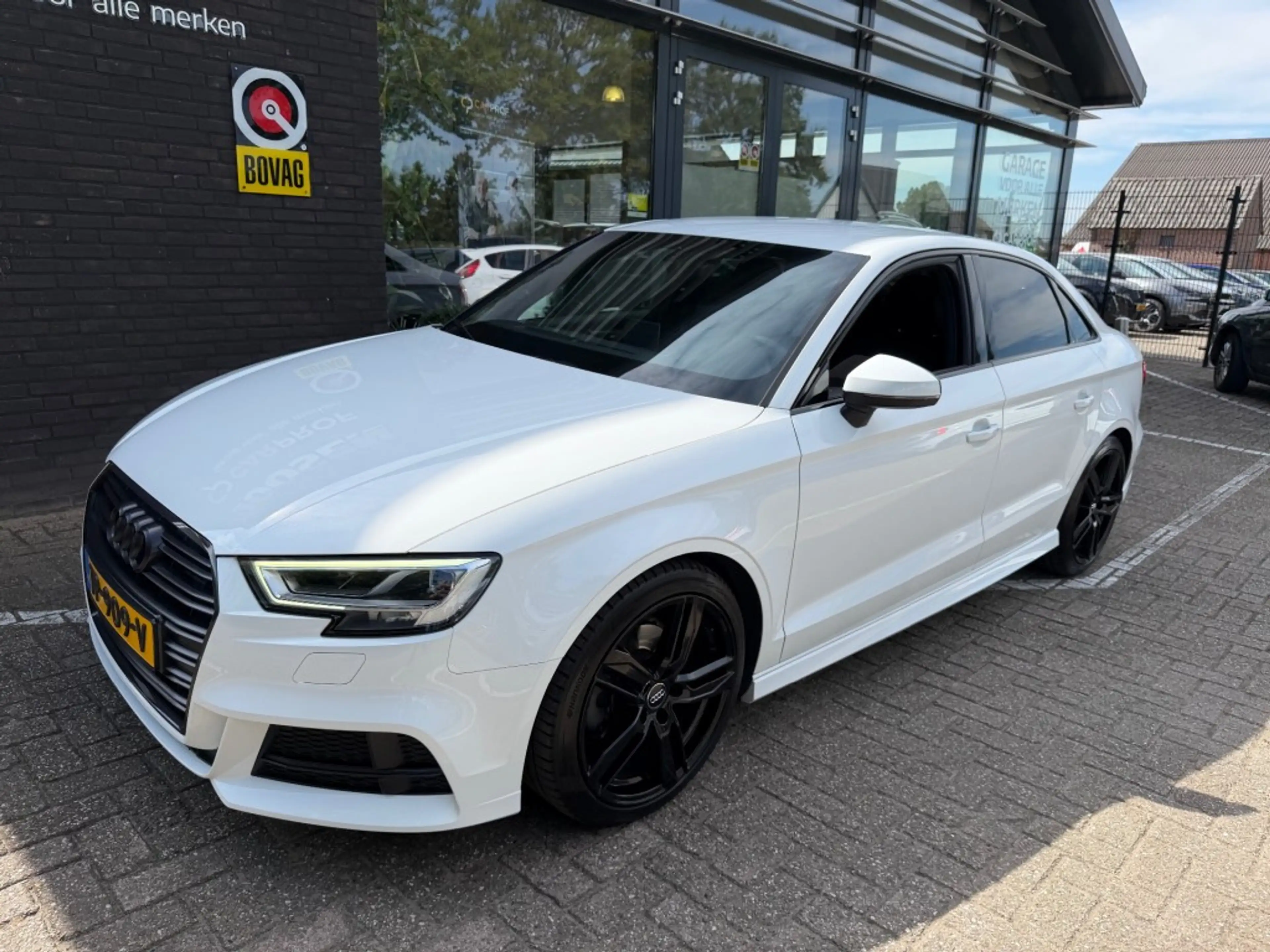 Audi A3 1.5 TFSI COD SP.SL.E LIMO/SEDAN — photo 9