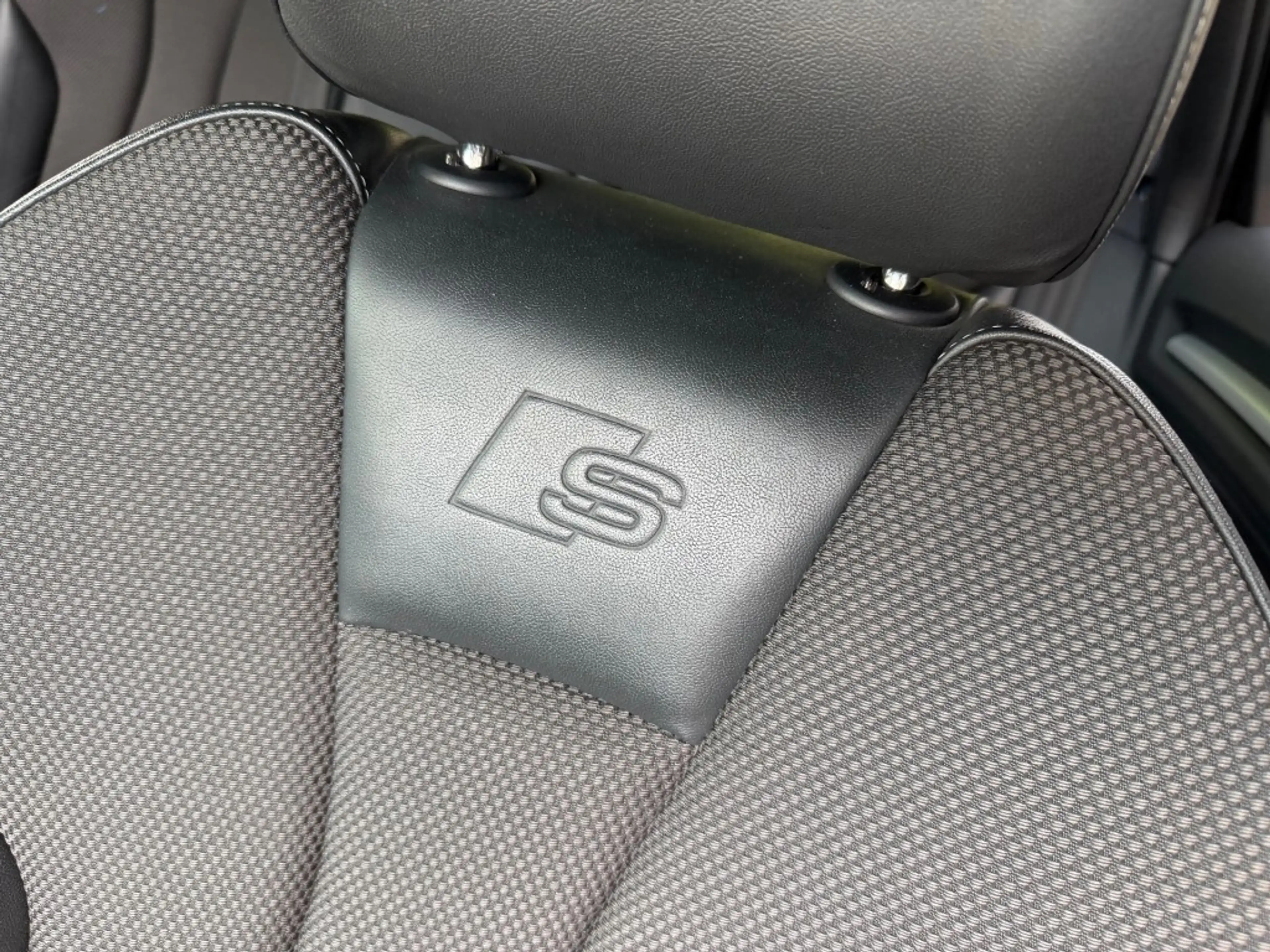 Audi A3 1.5 TFSI COD SP.SL.E LIMO/SEDAN — photo 26