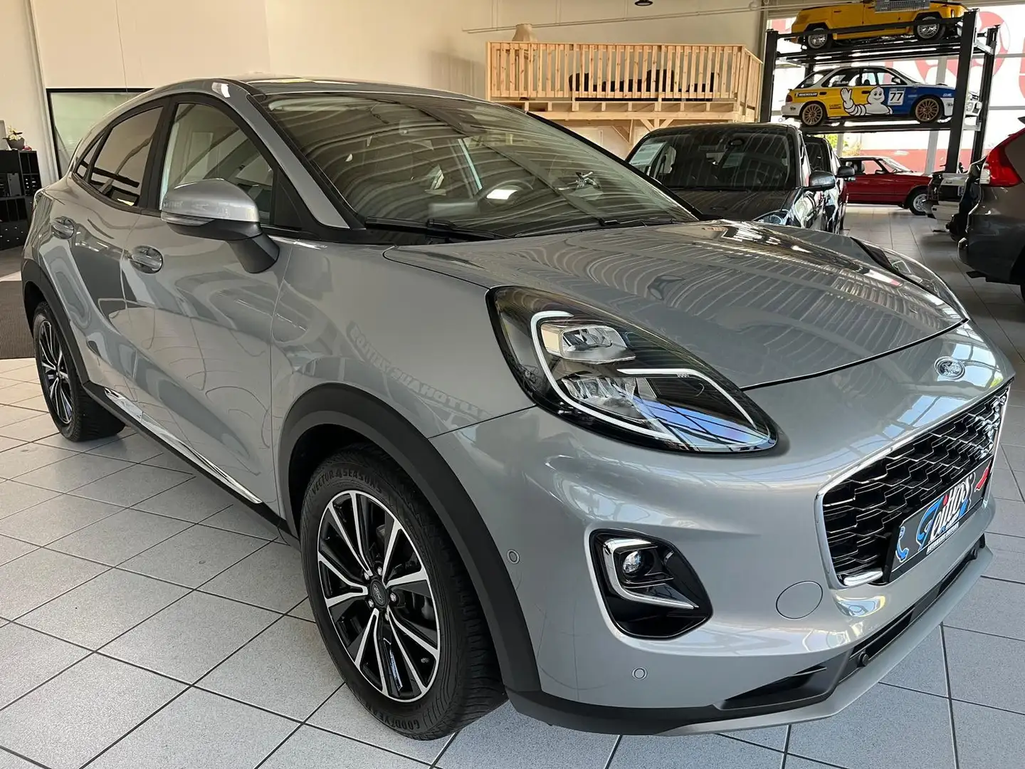 Ford Puma Titanium X *Navi*LED*SHZ*LHZ*CarPlay*PDC* Grau - 2