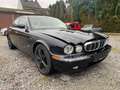 Jaguar XJ6 2.7 D XJ6 Classic | 3.Hand | HU-02/26 | Schwarz - thumbnail 1