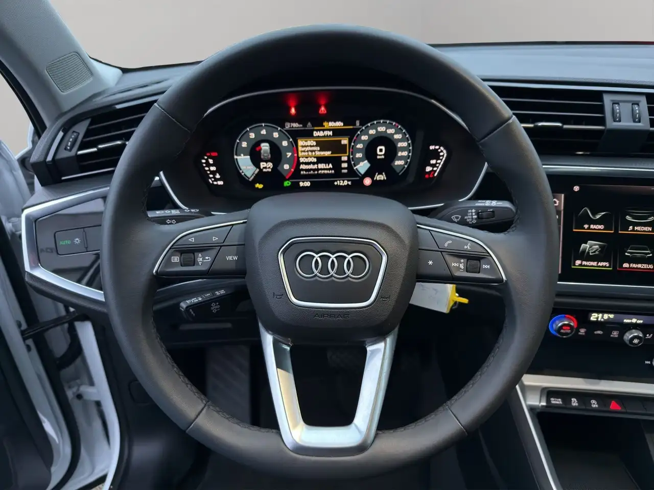 Audi Q3 35 TFSI S tronic advanced AHK+STANDHZG+LED 10