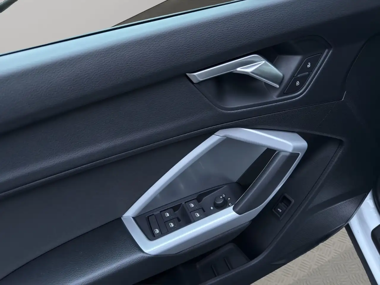 Audi Q3 35 TFSI S tronic advanced AHK+STANDHZG+LED 13