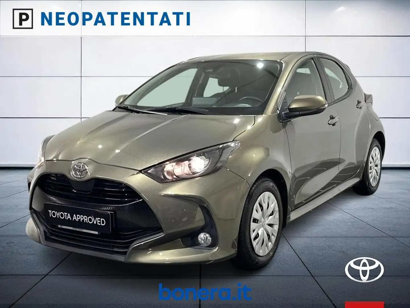 Toyota Yaris 1.0 Active Marrone - 1