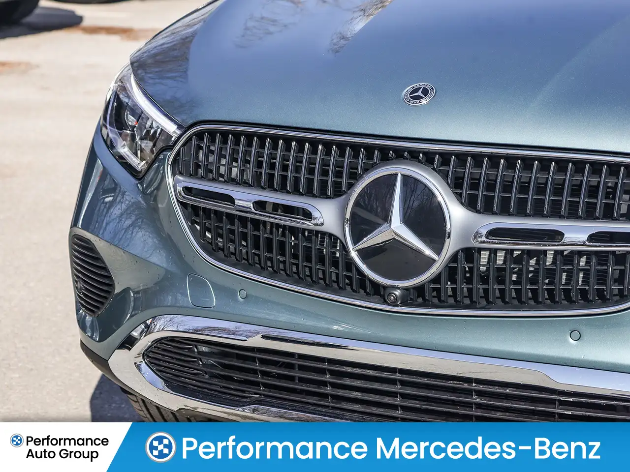 Mercedes-Benz GLC снимка Mercedes-Benz GLC