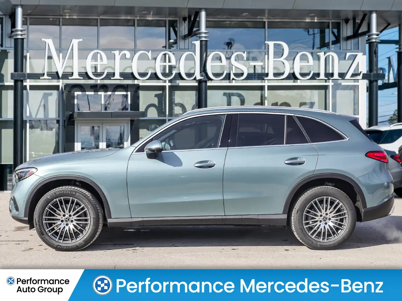 Mercedes-Benz GLC снимка Mercedes-Benz GLC