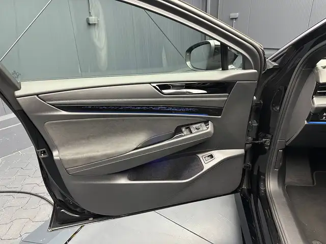 Volkswagen Id.7 view 13
