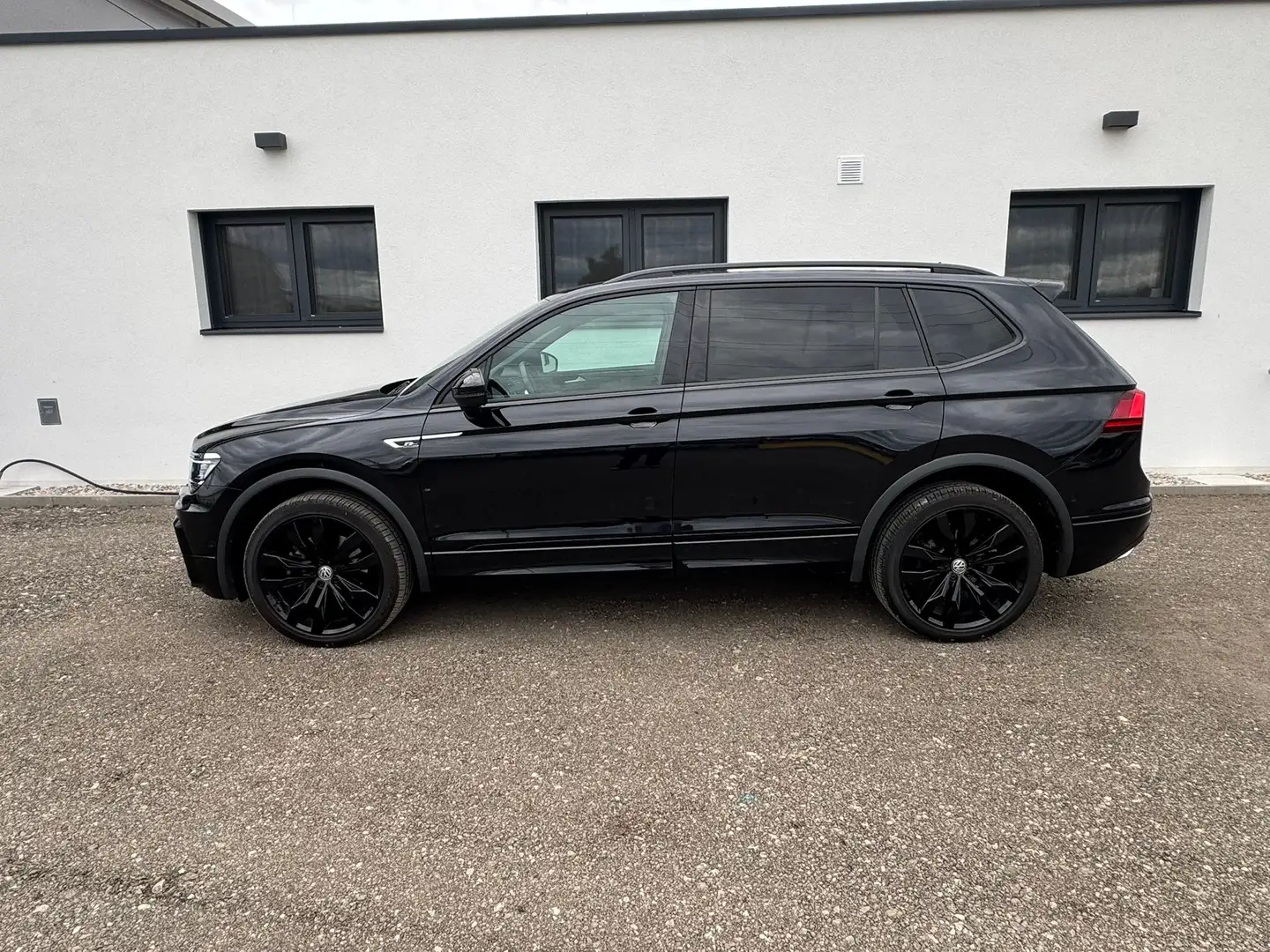 Volkswagen Tiguan Allspace R-Line 4Motion ACC/Navi/Pano/ 360° Kamera Schwarz - 2