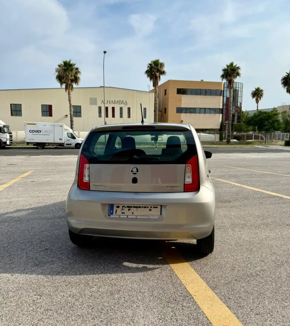 Skoda Citigo 1.0 MPI Active 44kW Срібний - 2