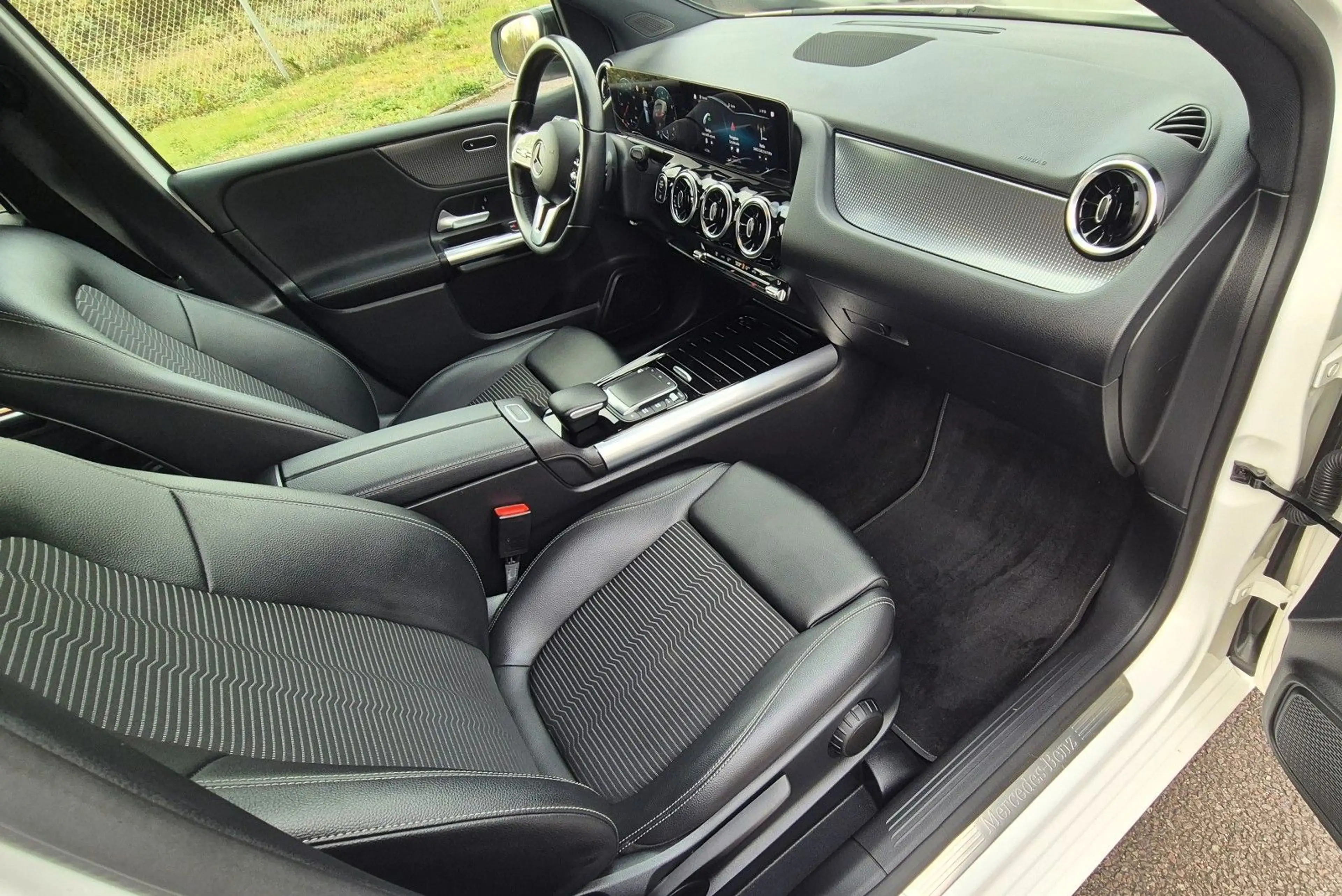 Mercedes-Benz B 200 Progressive, LED, Automatik, Navi. — photo 14