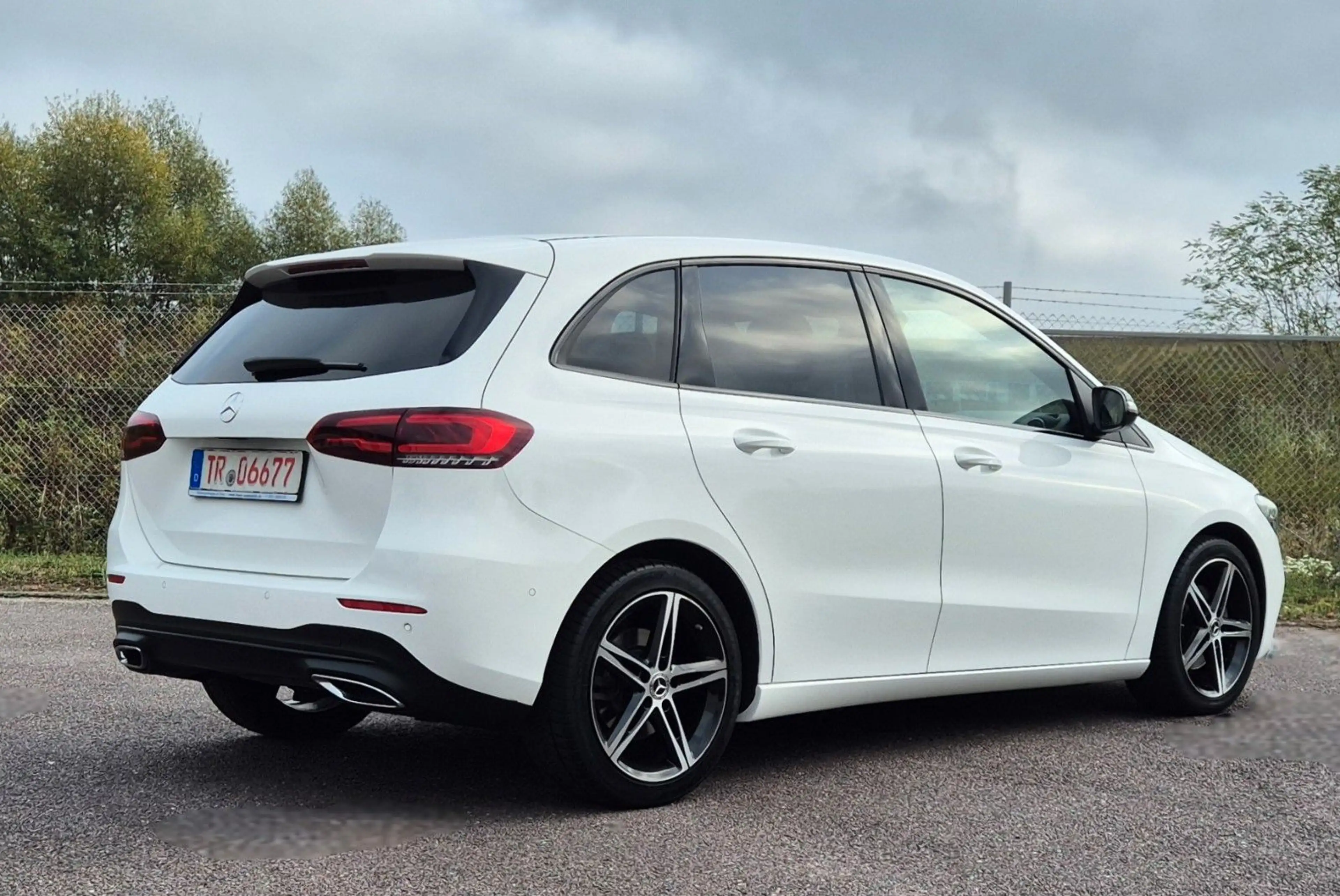 Mercedes-Benz B 200 Progressive, LED, Automatik, Navi. — photo 8