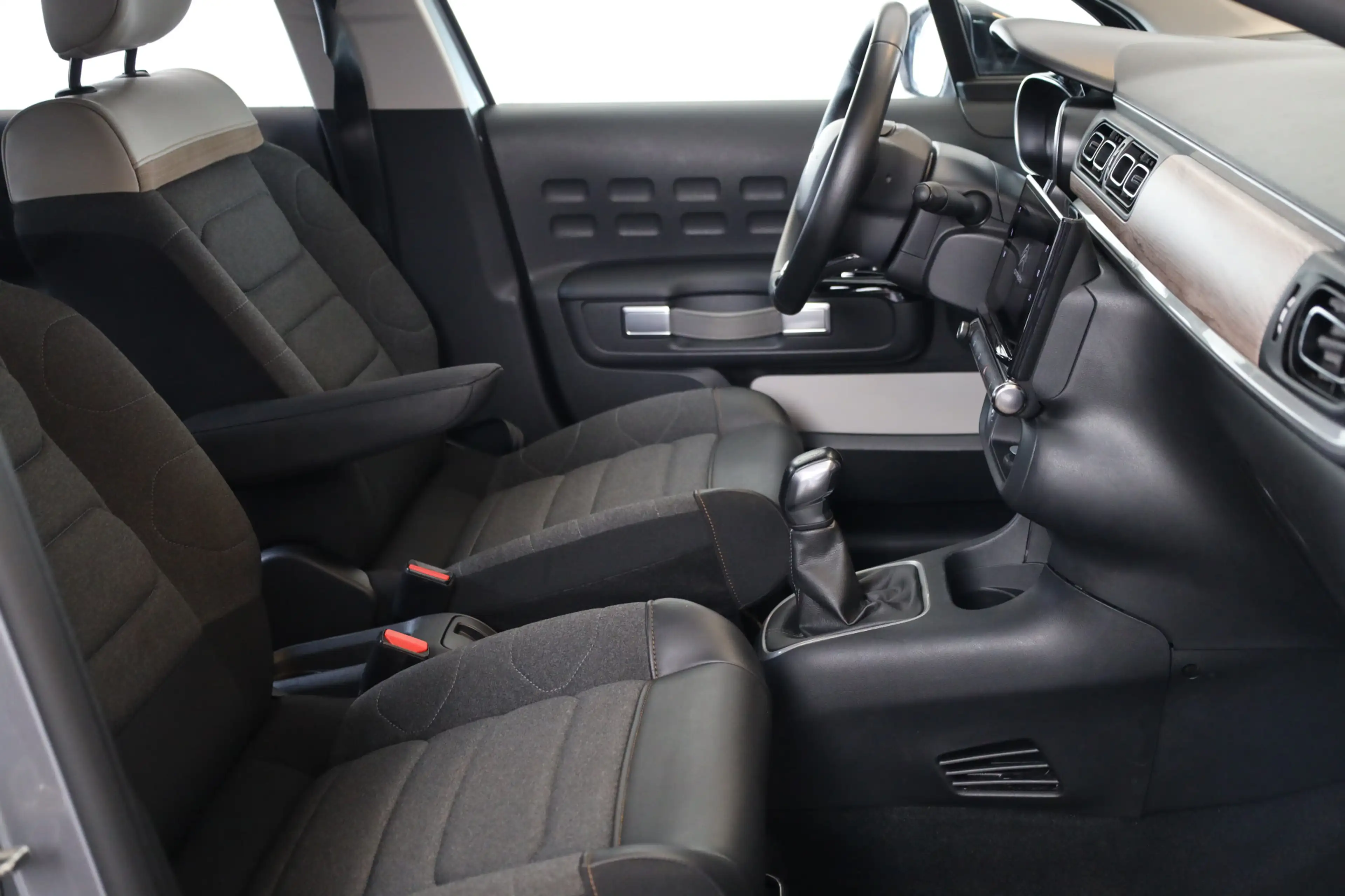 Citroen C3 PT 83 Shine Keyless | Sensoren v+a | Camera | Stoe — photo 4