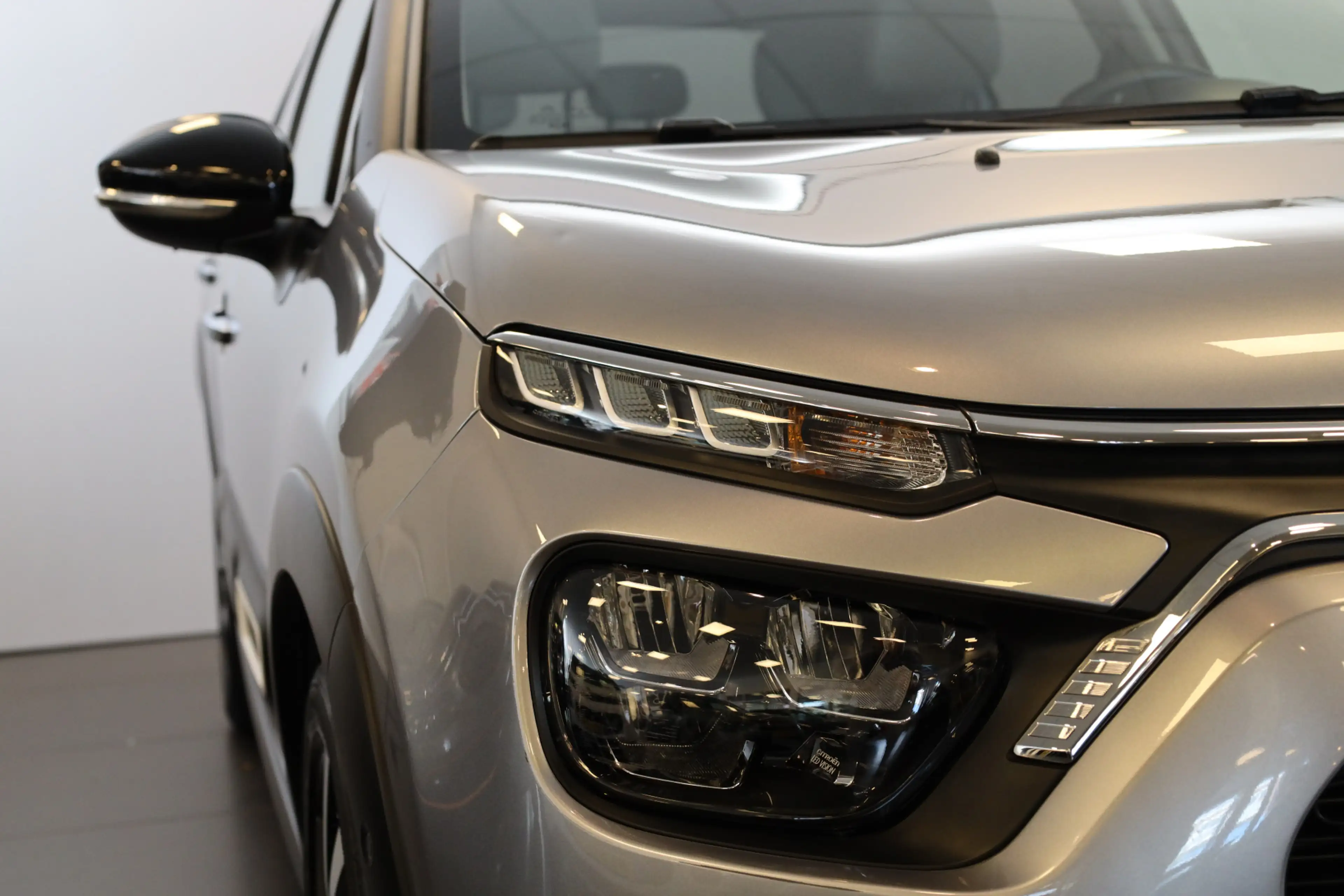 Citroen C3 PT 83 Shine Keyless | Sensoren v+a | Camera | Stoe — photo 2