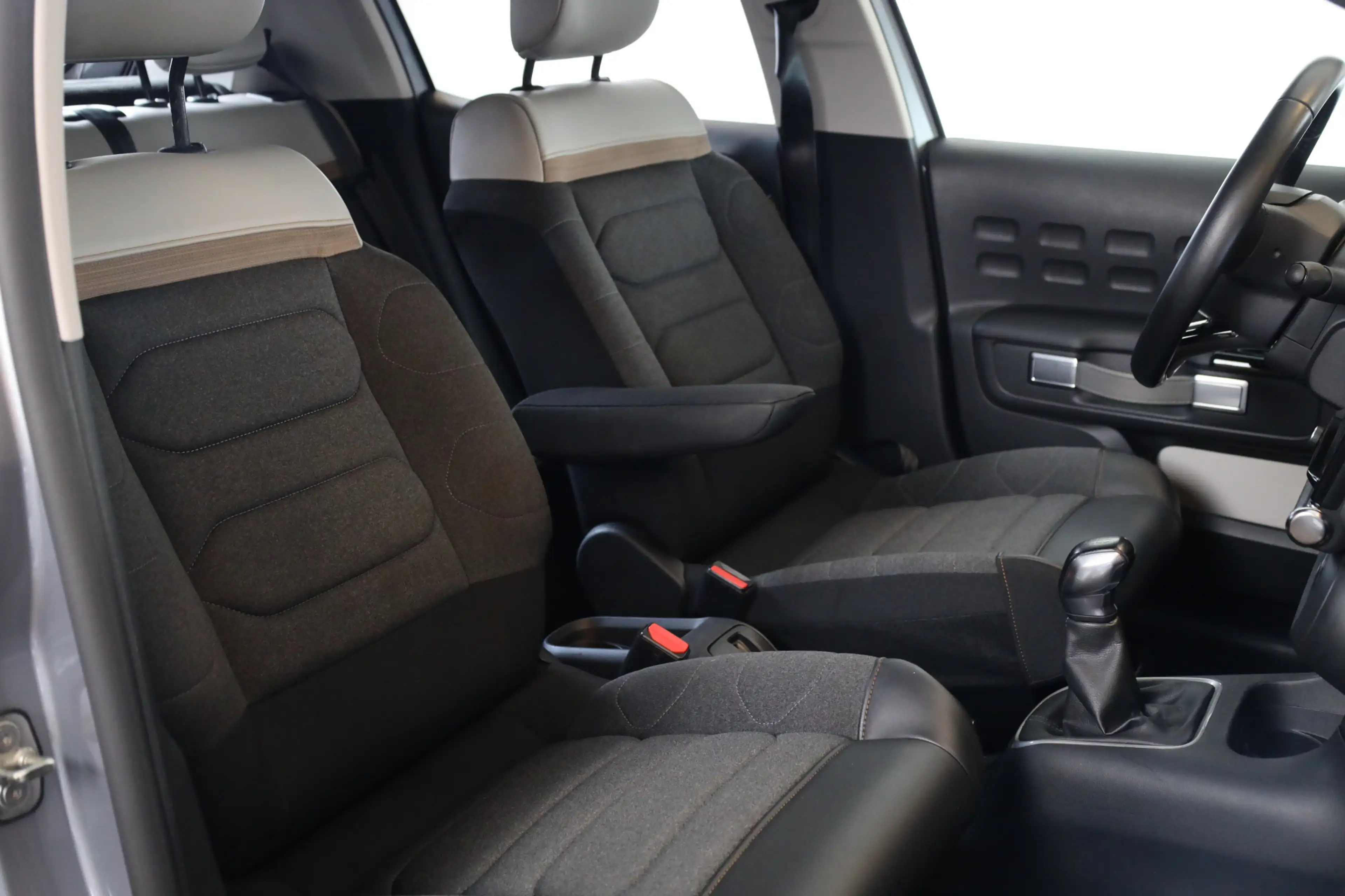 Citroen C3 PT 83 Shine Keyless | Sensoren v+a | Camera | Stoe — photo 5