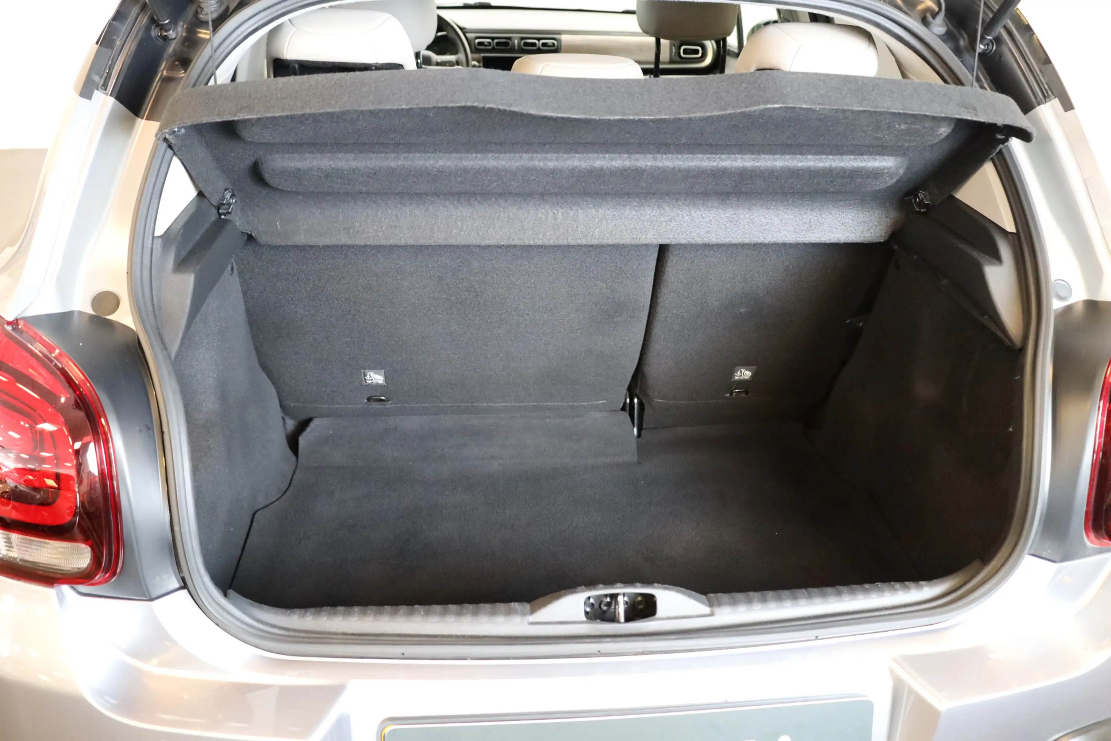 Citroen C3 PT 83 Shine Keyless | Sensoren v+a | Camera | Stoe — photo 11