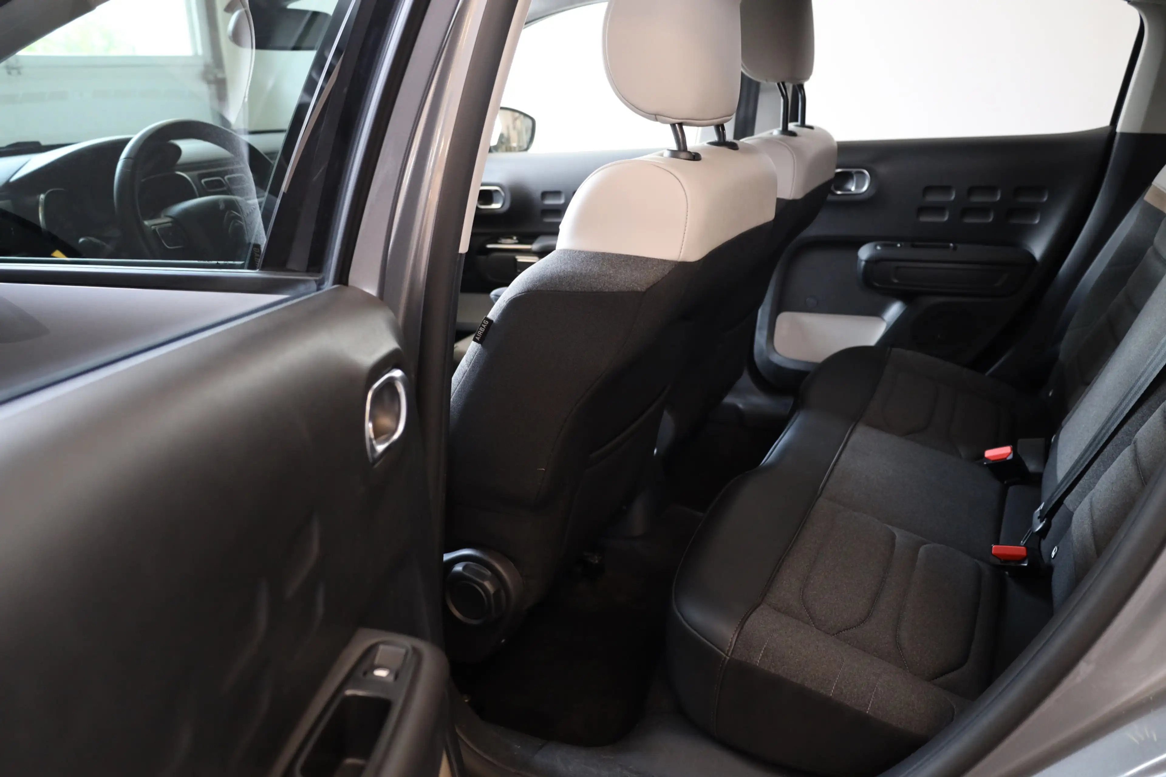 Citroen C3 PT 83 Shine Keyless | Sensoren v+a | Camera | Stoe — photo 13
