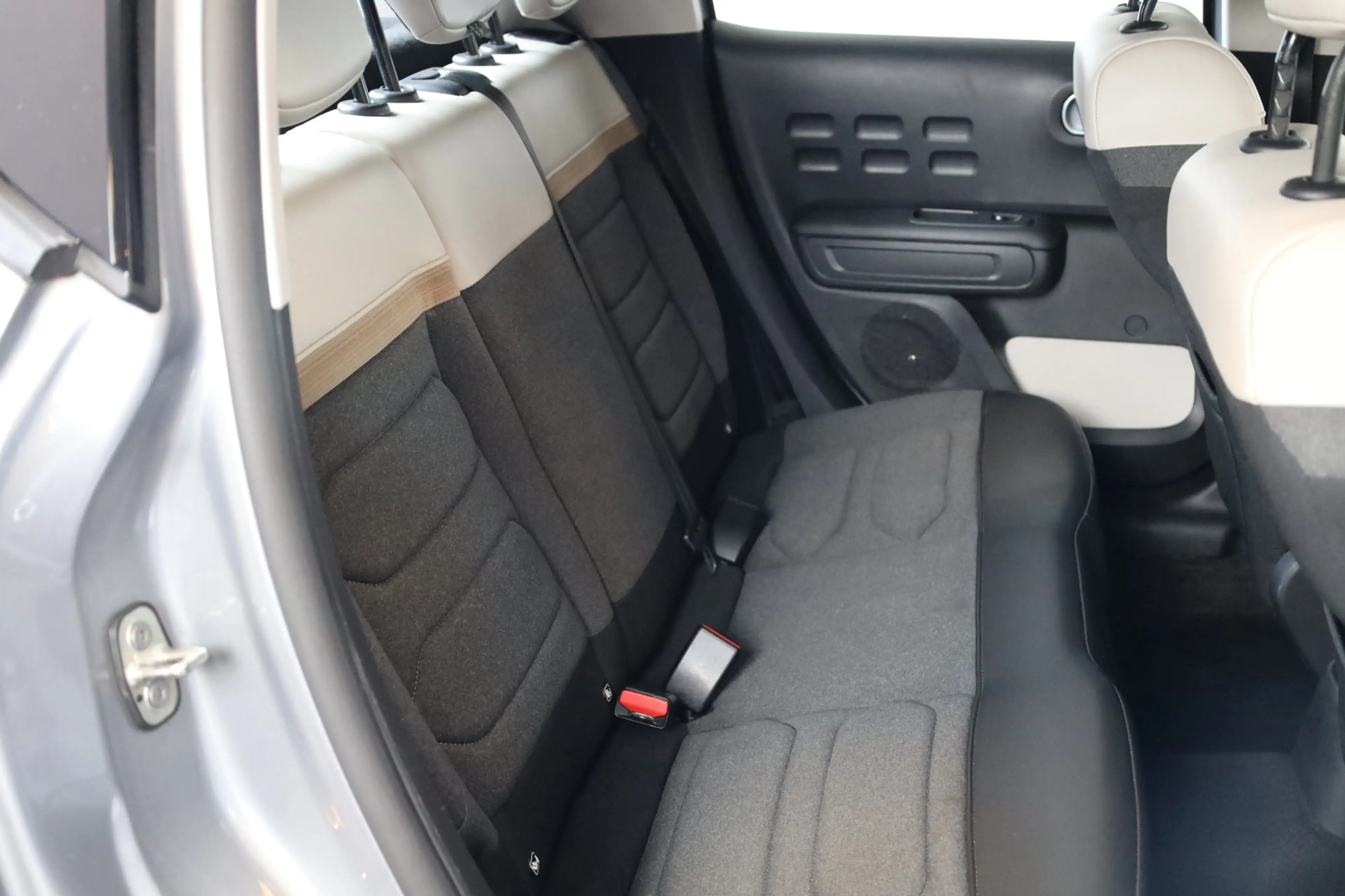 Citroen C3 PT 83 Shine Keyless | Sensoren v+a | Camera | Stoe — photo 8