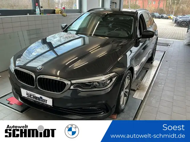 BMW 540 i xDrive Touring Sport Line + GARANTIE