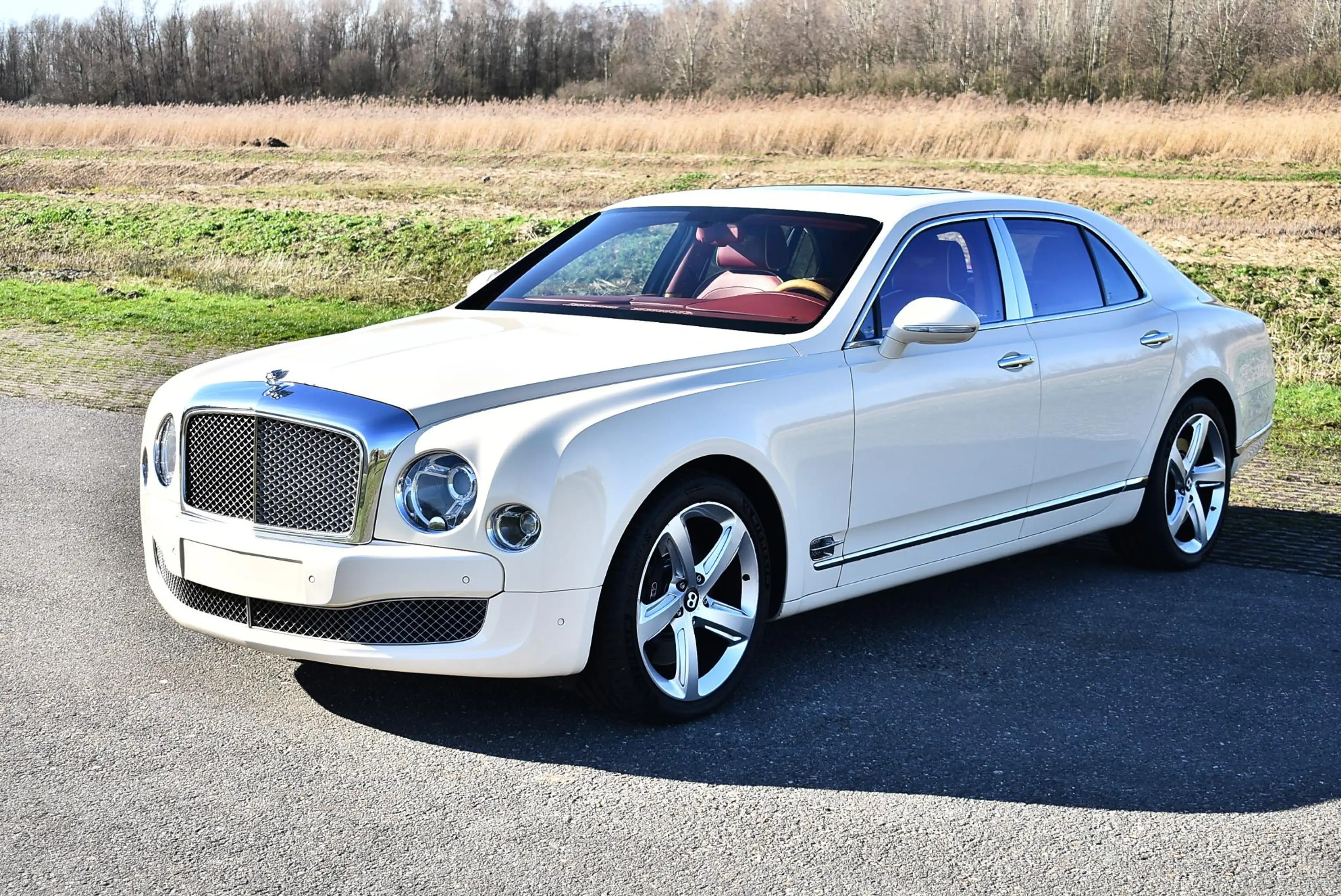 Bentley Mulsanne Speed sedan 6.75L V8 — photo 9