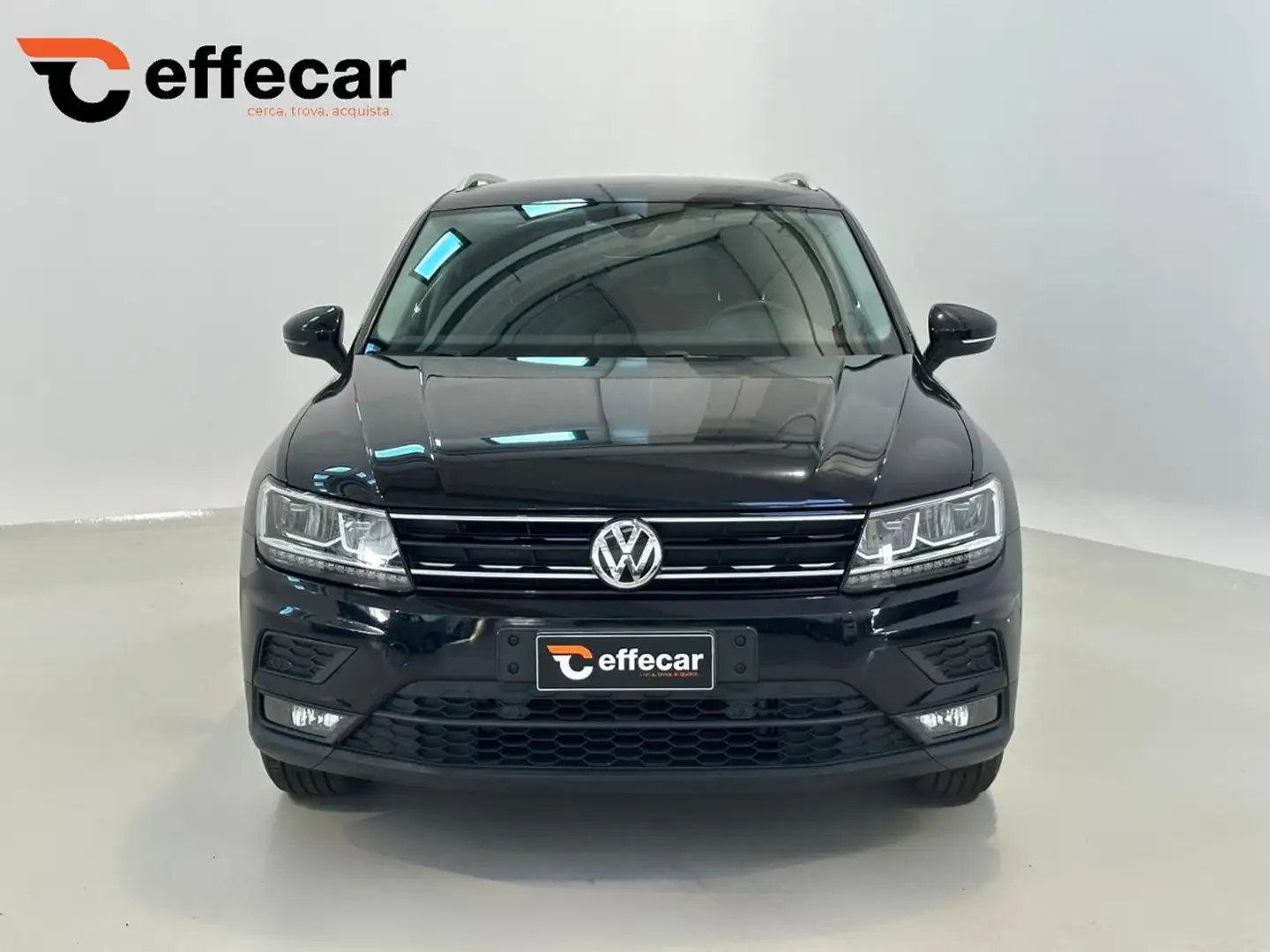 Volkswagen Tiguan 2.0 TDI SCR DSG Advanced BlueMotion Technology Schwarz - 2