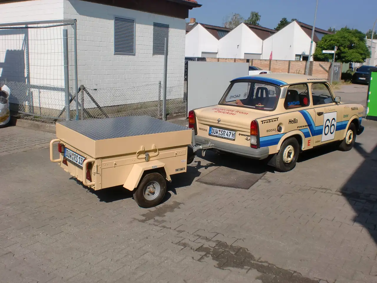 Trabant 1.1 4 Zylinder Benzin incl. Anhänger,H-Zulassung, foto 4
