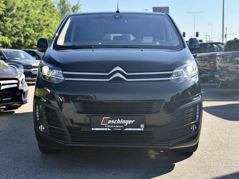 Citroen Jumpy Spacetourer — photo 2