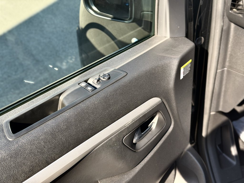 Citroen Jumpy Spacetourer — photo 13
