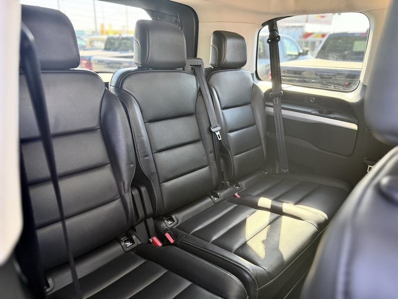 Citroen Jumpy Spacetourer — photo 9