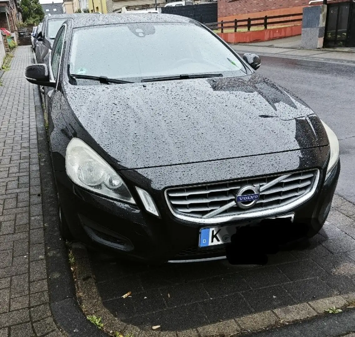 Volvo S60 D3 Geartronic Momentum - 1