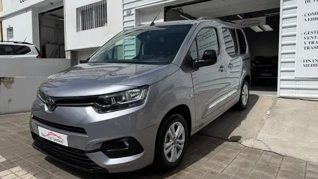 Toyota Proace Family L1 1.2 5pl. Active 110