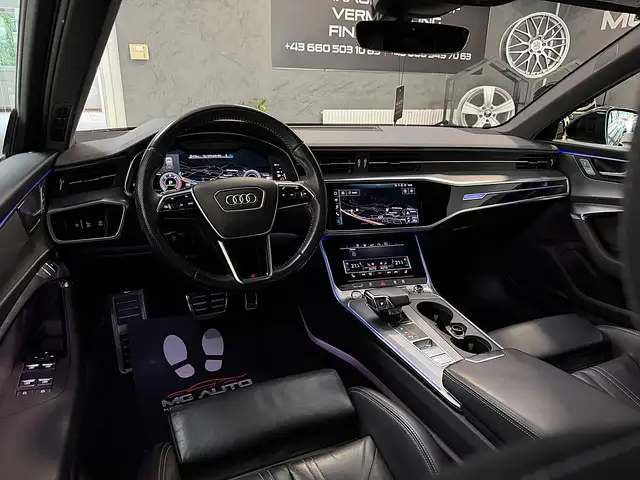 Audi A6 view 14