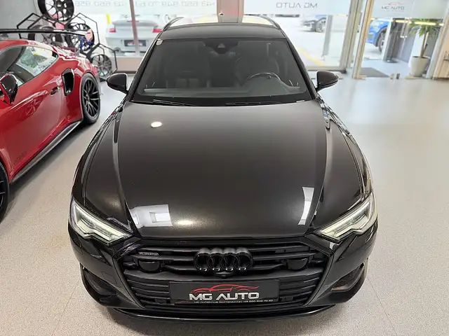 Audi A6 view 10