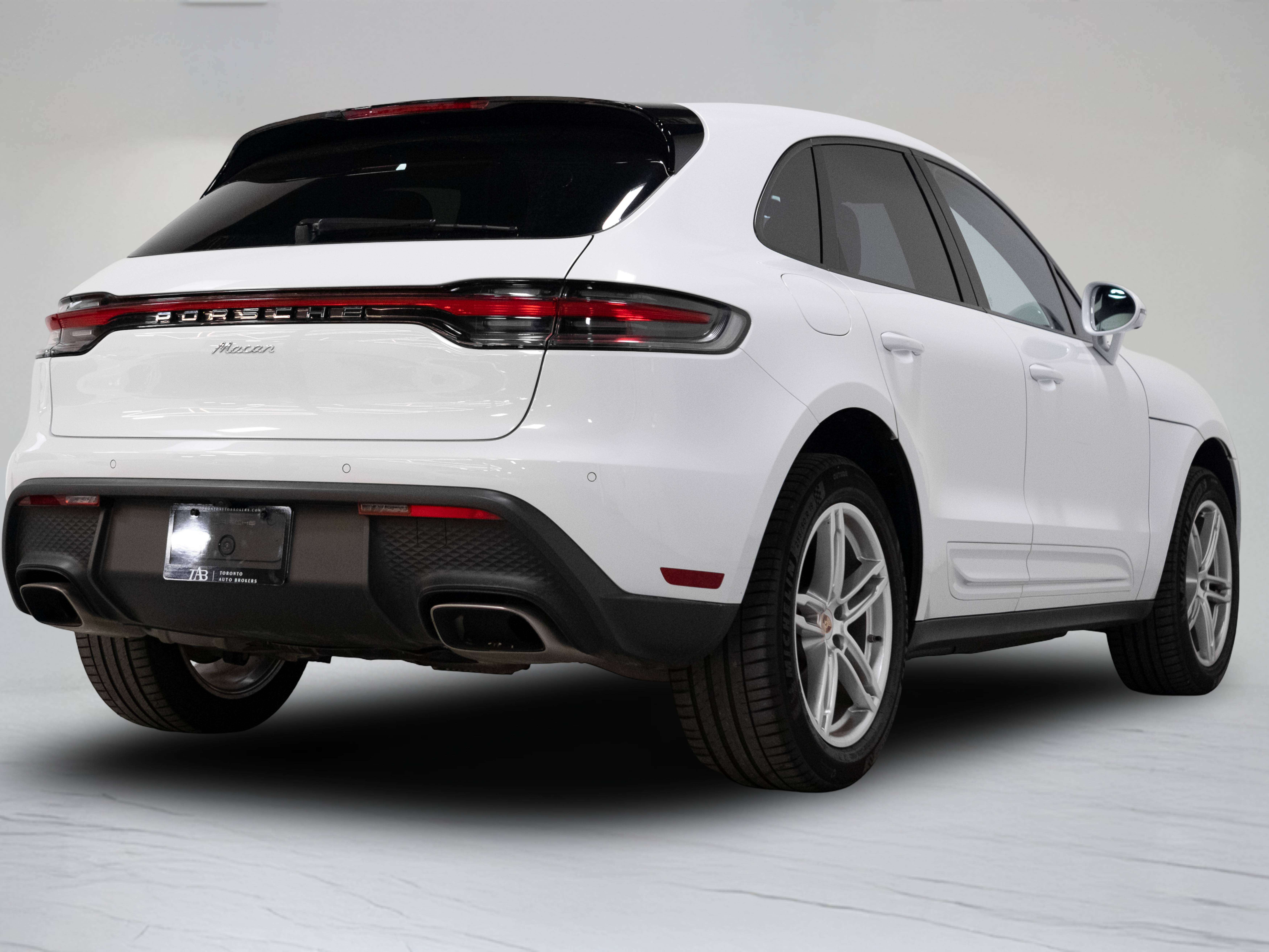 2023 Porsche Macan
