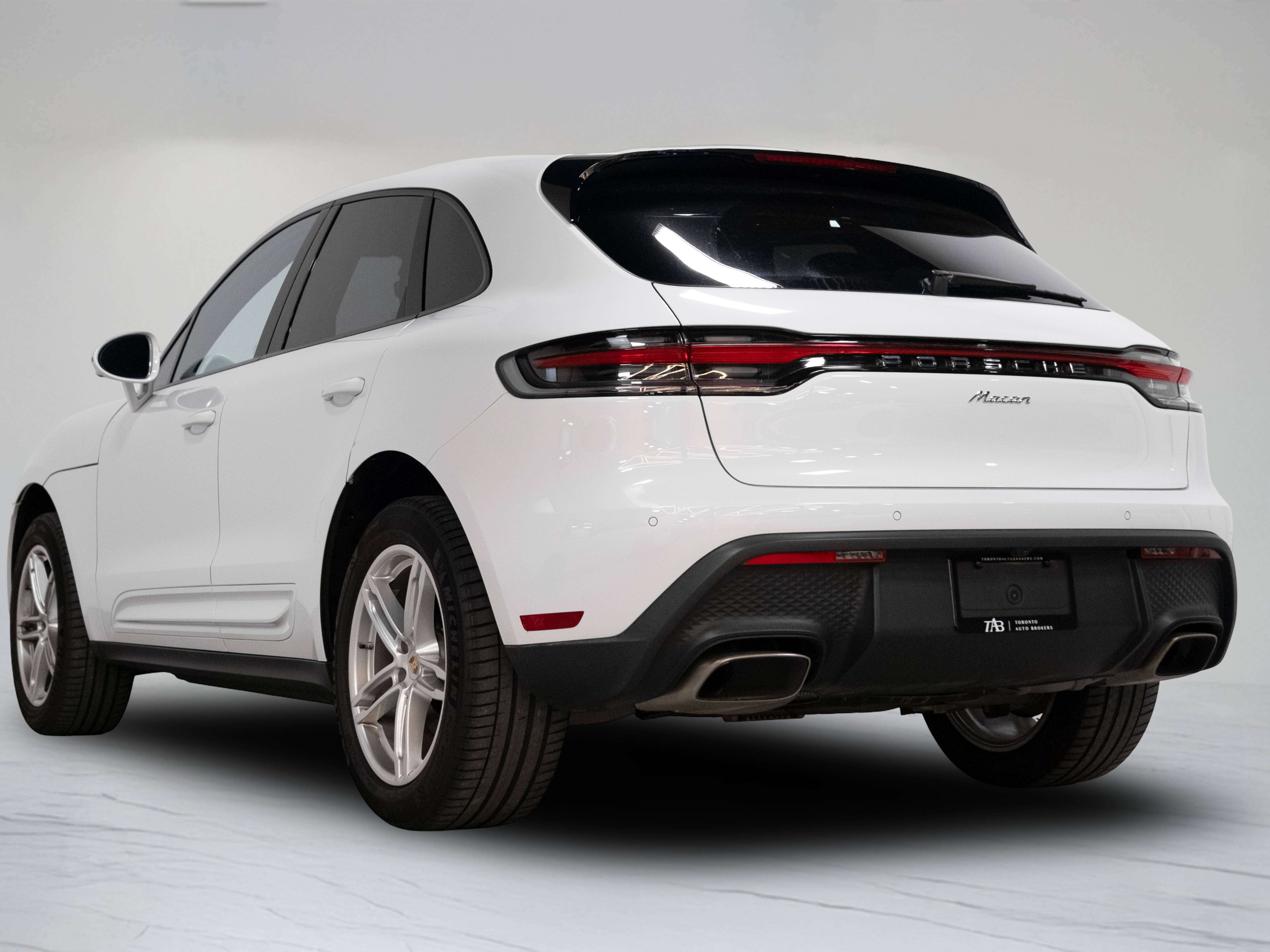 2023 Porsche Macan