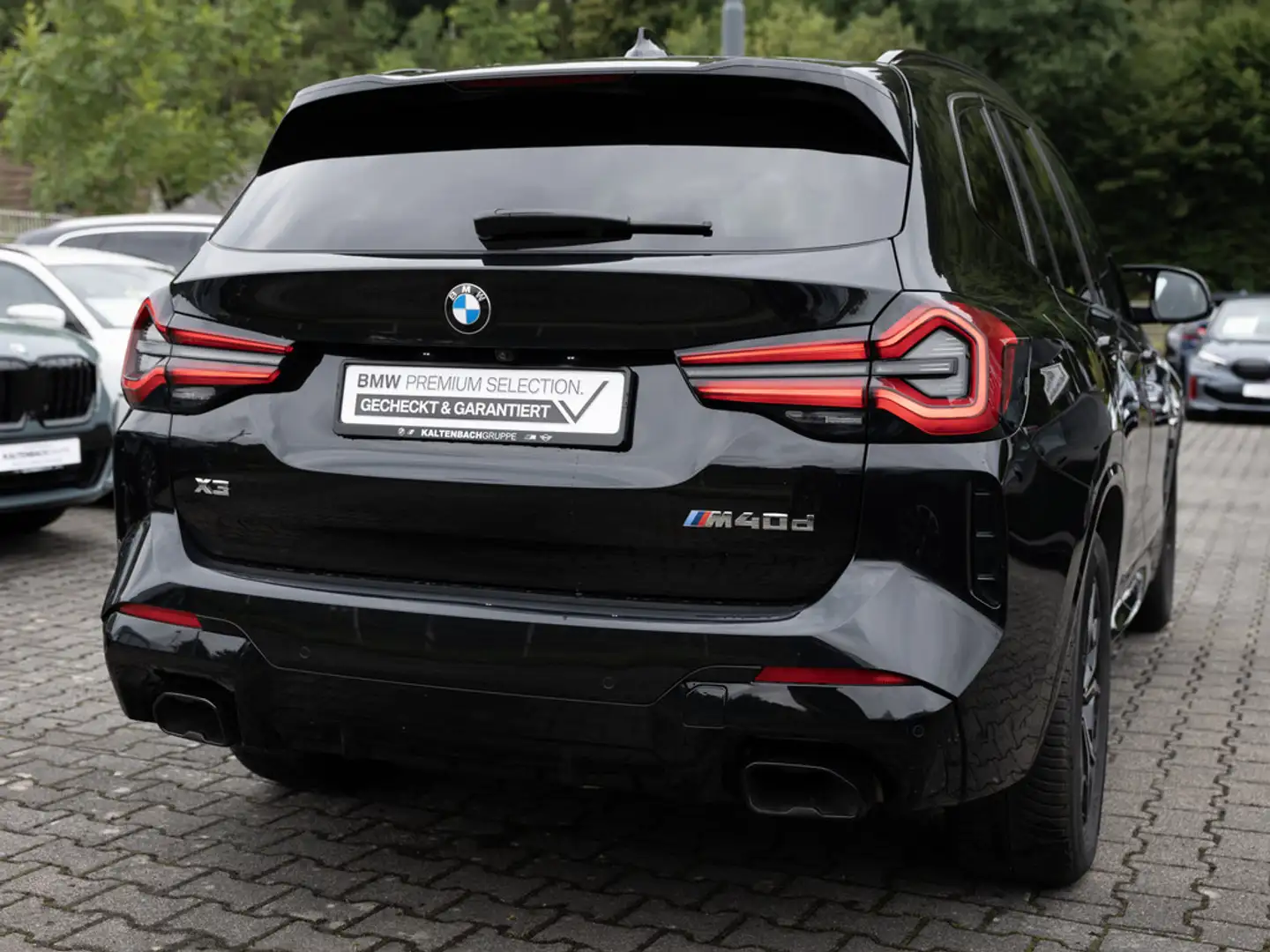 BMW X3 40d xDrive LASER PANO STANDHZ HUD AHK NAVI Schwarz - 2