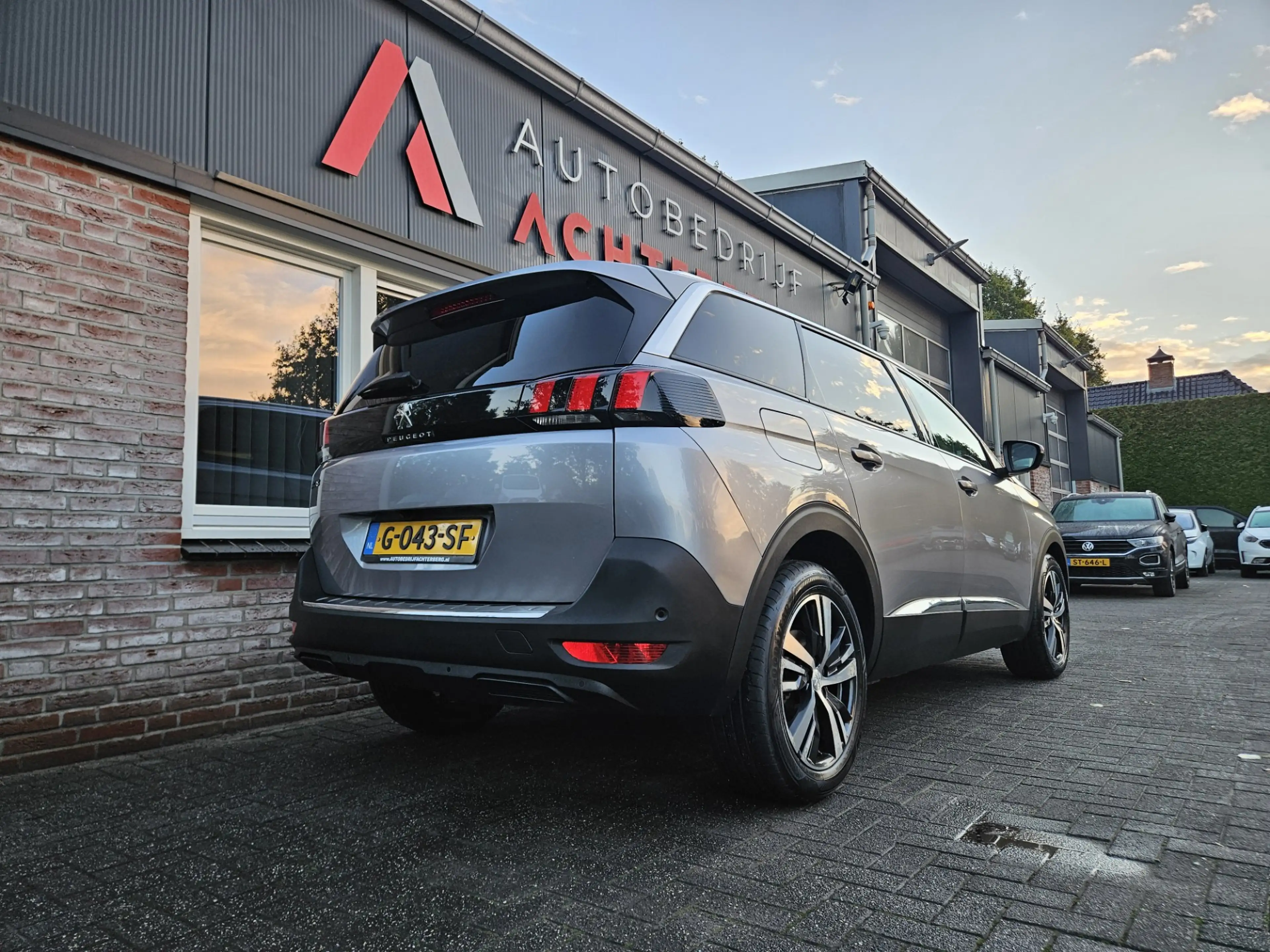 Peugeot 5008 1.2 PureTech Crossway 7-Zitplaatsen! Camera! Carpl — photo 14