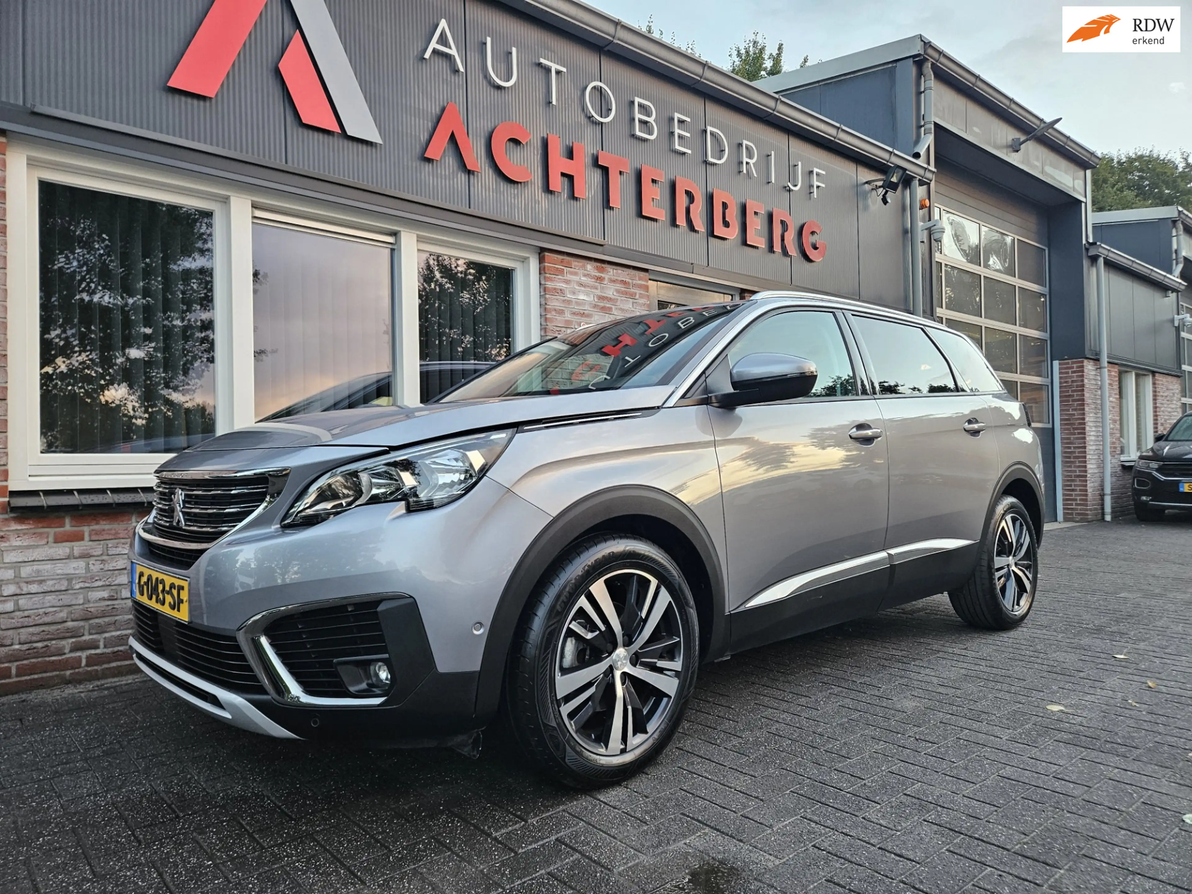 Peugeot 5008 1.2 PureTech Crossway 7-Zitplaatsen! Camera! Carpl