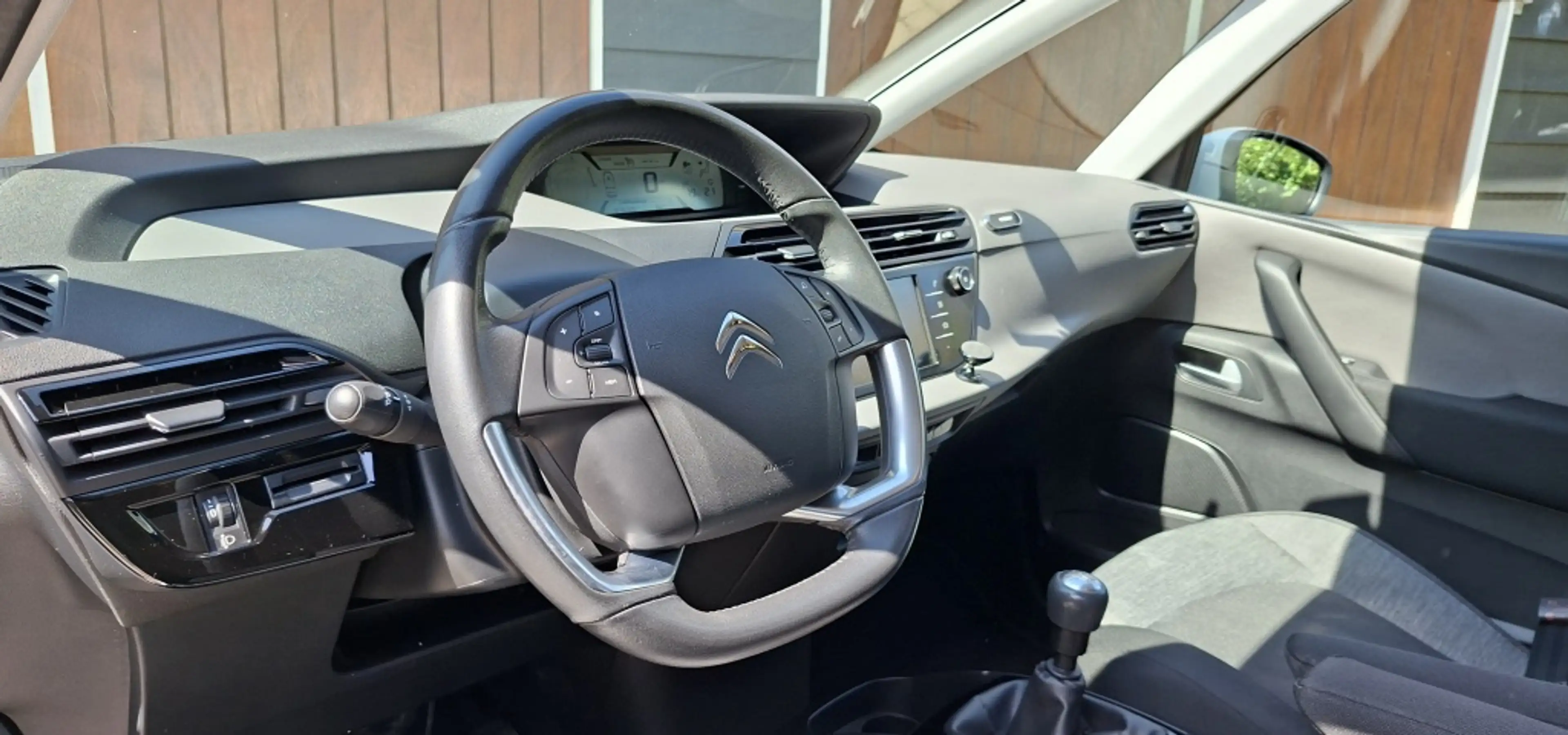 Citroen Grand C4 Picasso 1.2 Bluetooth | Distributieriem vervangen | Trekha — photo 9