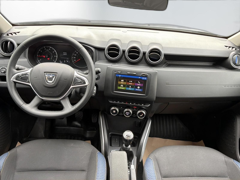 Dacia Duster 1.5 BLUE dCi Celebration 4WD — photo 12