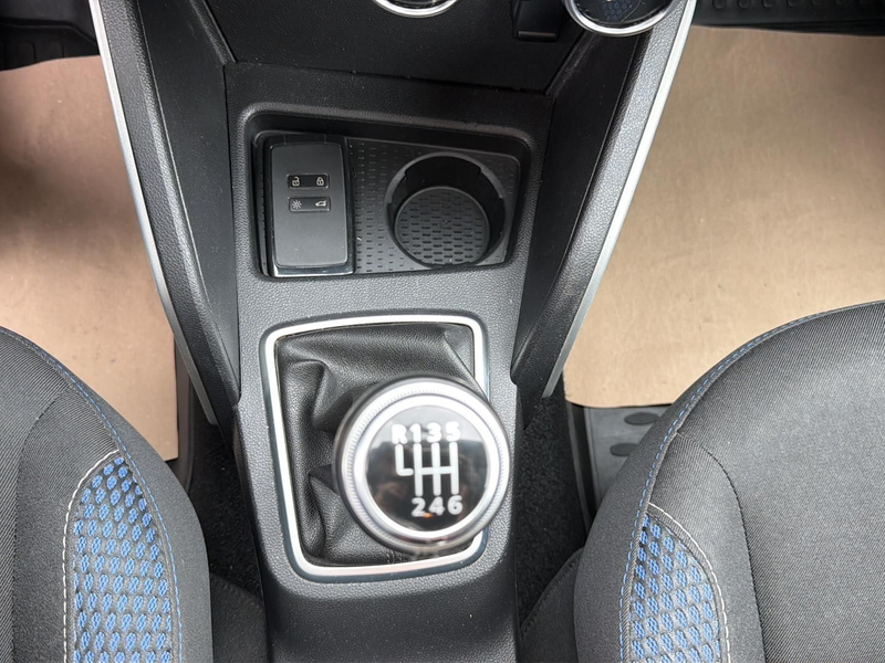 Dacia Duster 1.5 BLUE dCi Celebration 4WD — photo 15