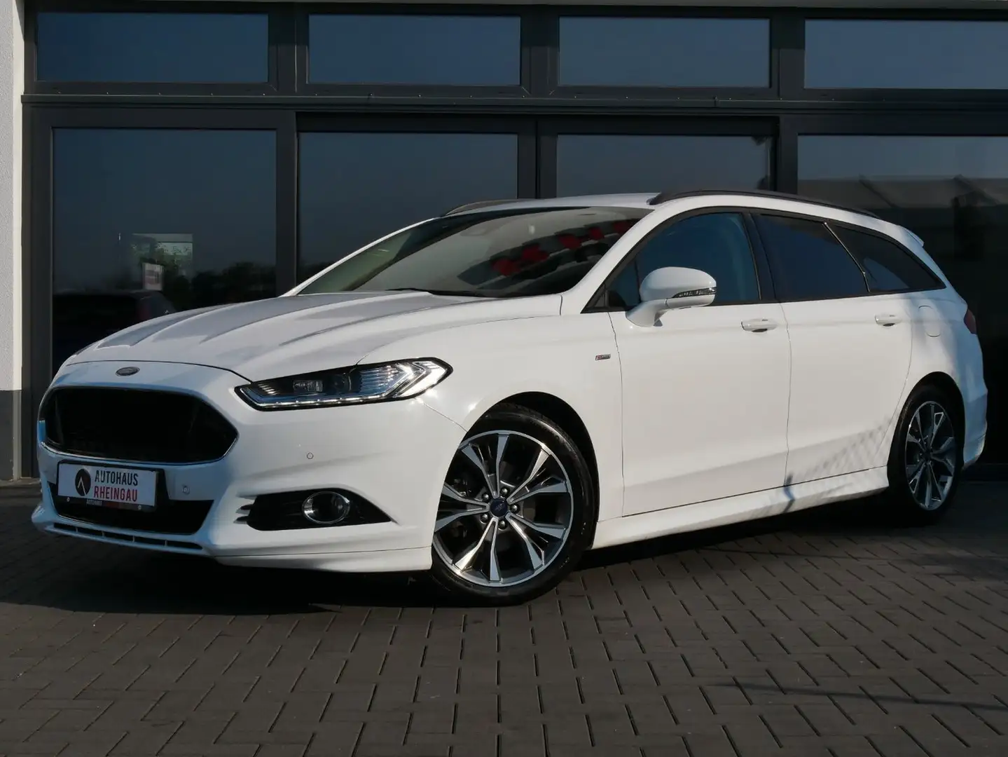 Ford Mondeo Turnier ST-Line PDC LED TEMP. Weiß - 1